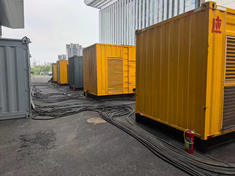 城区不同季节柴油发电机组保养有哪些注意事项?