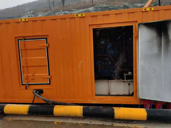 城区发电车出租-应急柴油发电机组选什么样的比较好？